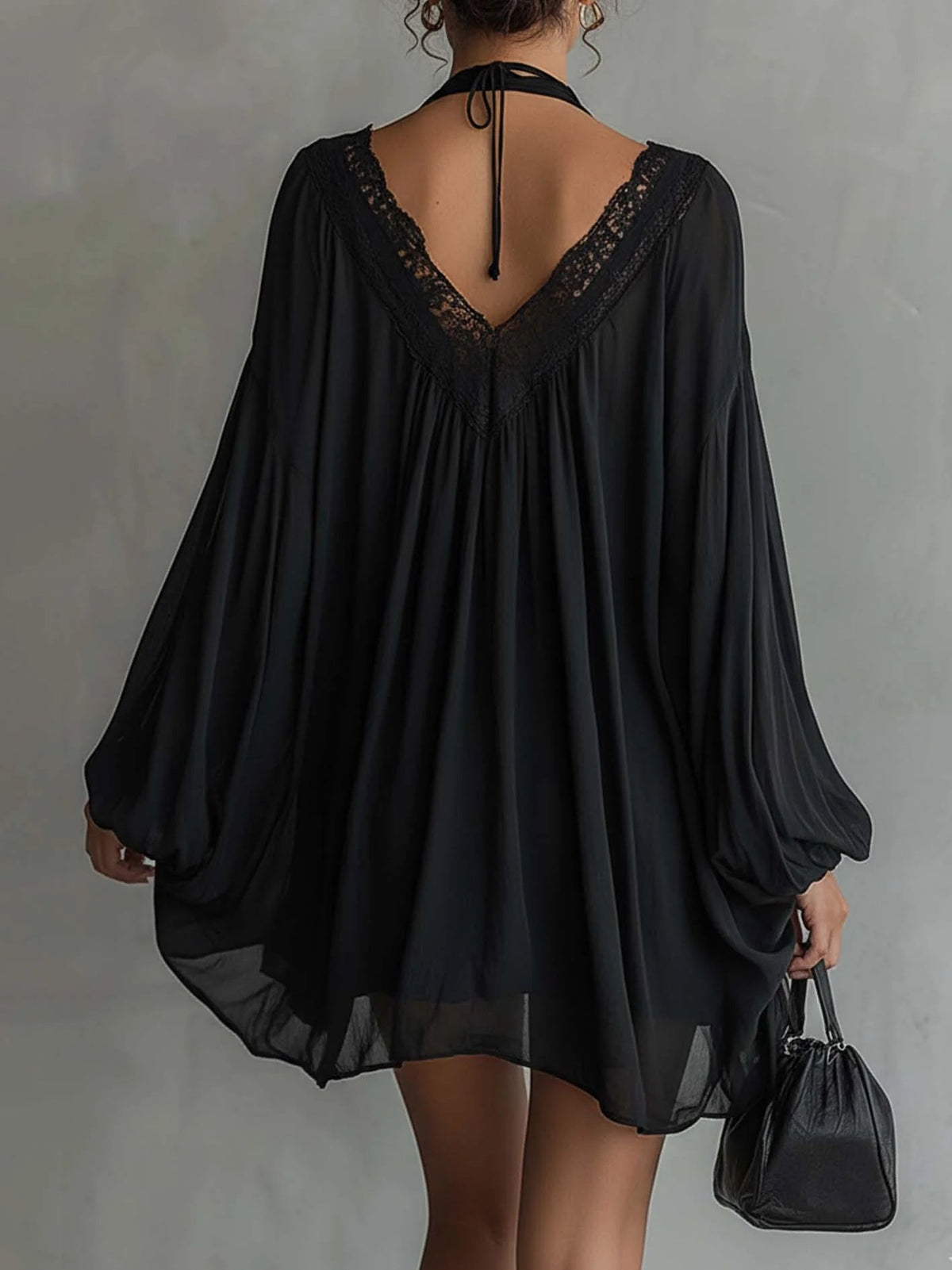 Giulia | Miniabito nero con pizzo