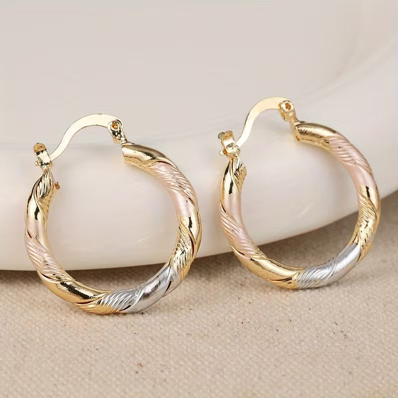 MIRIAM | ELEGANCIA VINTAGE SOFISTICADA