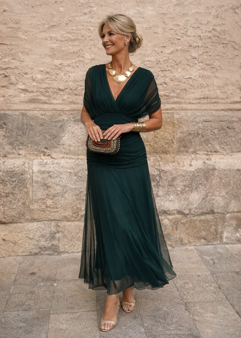 Mikaela | Vestido largo con hombros descubiertos