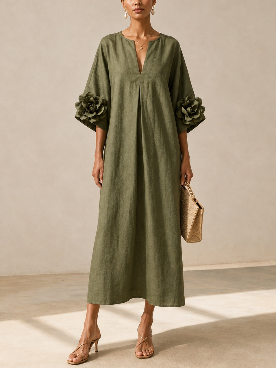ELENA | ABITO MIDI VERDE OLIVA CON SCOLLO AVE DETTAGLI FLOREALI