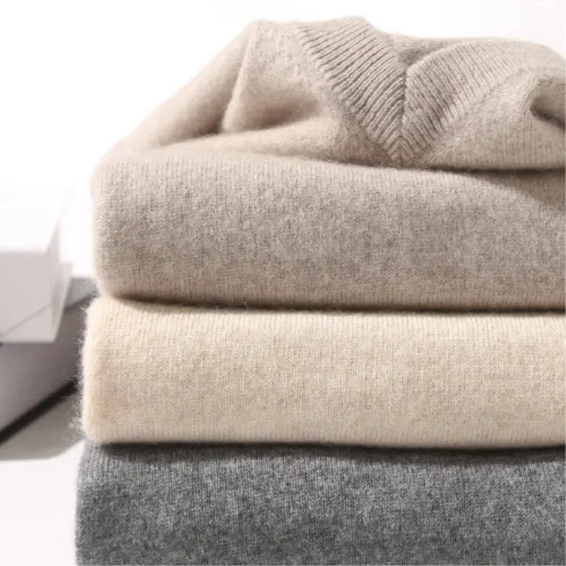 Maglione da uomo in cashmere sciancrato con scollo a V