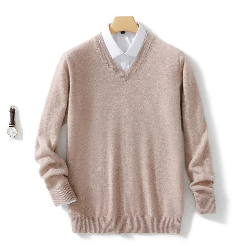 Maglione da uomo in cashmere sciancrato con scollo a V